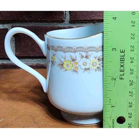 Vintage Ekco International Golden Autumn Exquisite Fine China Japan Creamer - Picture 8 of 8